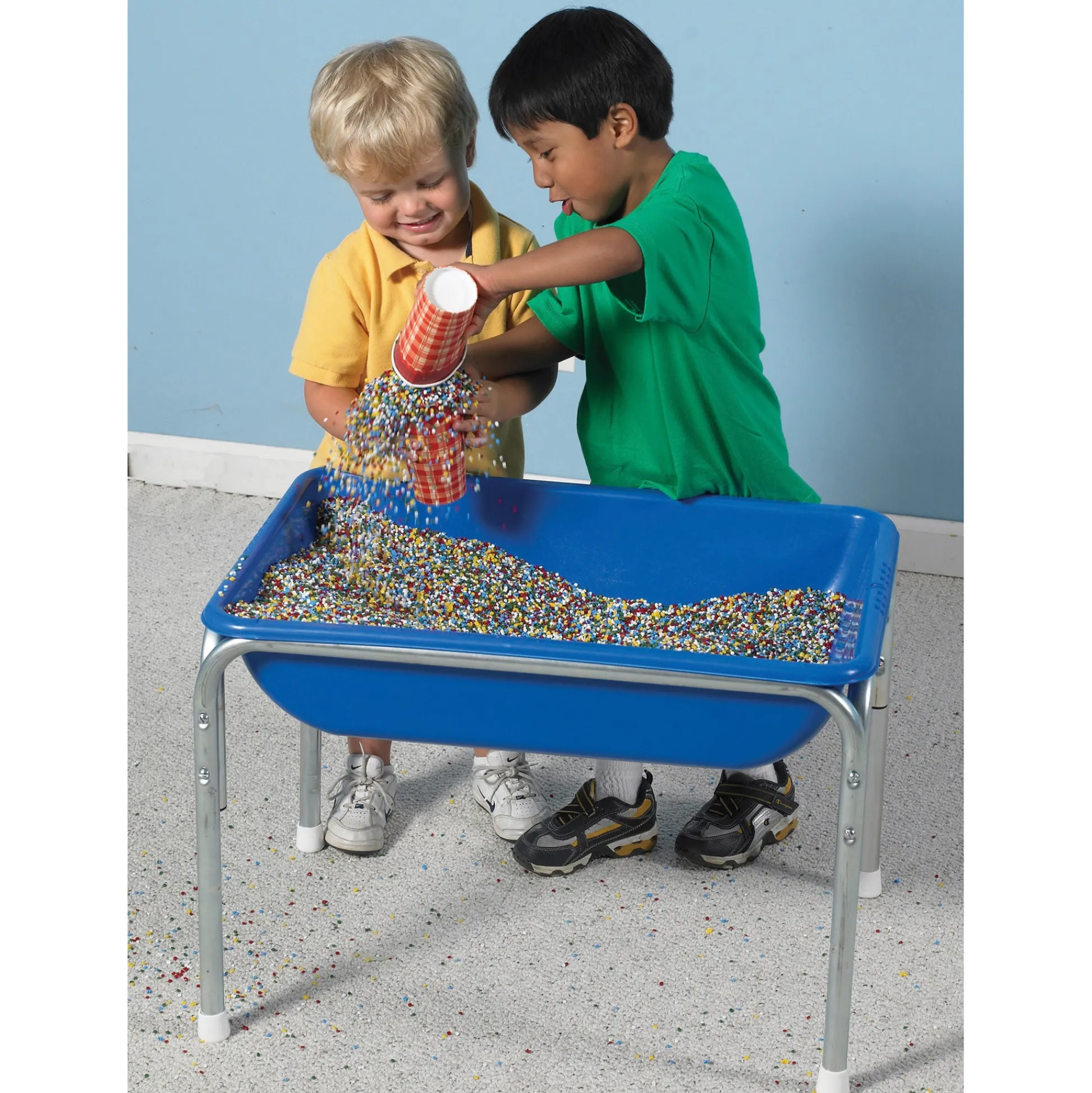 Educators Resource Children's Factory Multi-Colored Kidfetti Play Pellets, 10 lbs* Clay, Dough & Sand Art