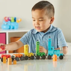 Educators Resource Hand2Mind Numberblocks MathLink Cubes Express Train Activity Set* Preschool Education Toys & Activities|Preschool Building Sets & Blocks