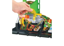 Macy's - Supplier Hot Wheels City Super Recharge Fuel Station Diecast Car Playset* Playsets & Vehicles