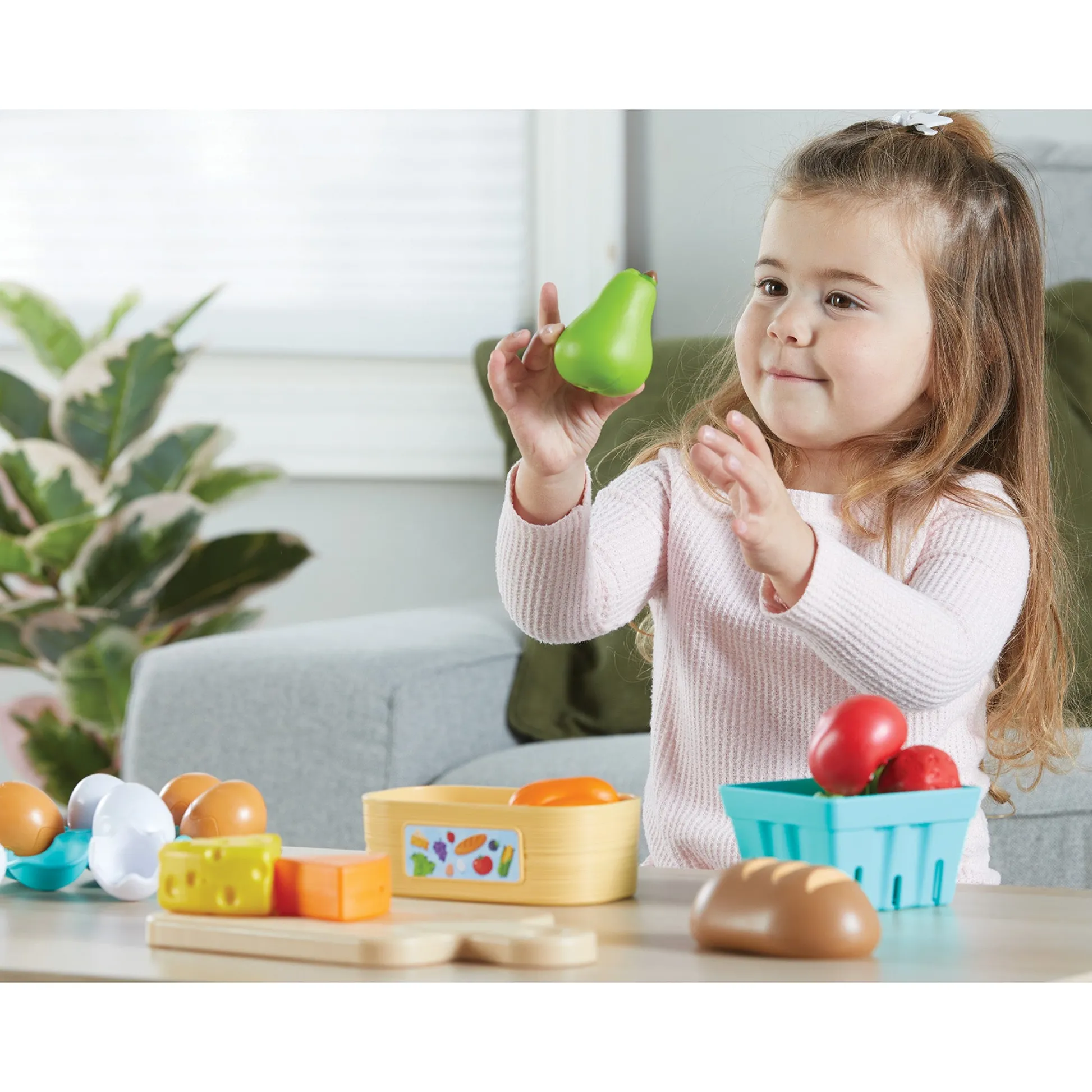 Educators Resource Learning Resources 27-Piece New Sprouts Fresh Market Set* Kitchens & Play Food|Dress Up