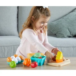 Educators Resource Learning Resources 27-Piece New Sprouts Fresh Market Set* Kitchens & Play Food|Dress Up