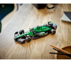 ToyHouse LEGO Speed Champions Aston Martin Aramco F1 AMR24 Race Car Set - 269 Piece* Lego Speed Champions|Lego Shop