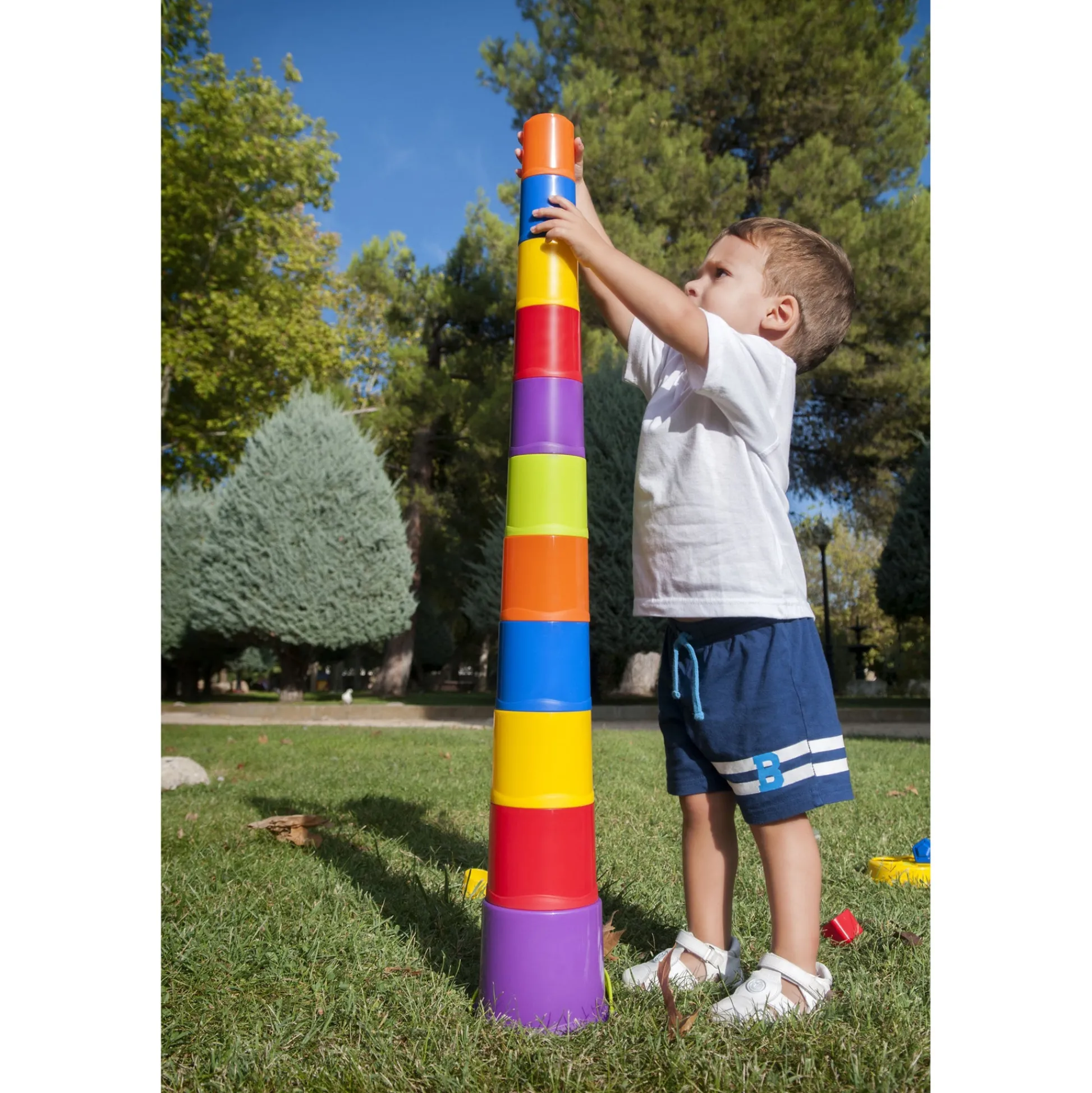 Educators Resource Miniland Educational Giantte Stacking and Nesting Game - 16 Pieces* Blocks, Sorting & Stacking Toys