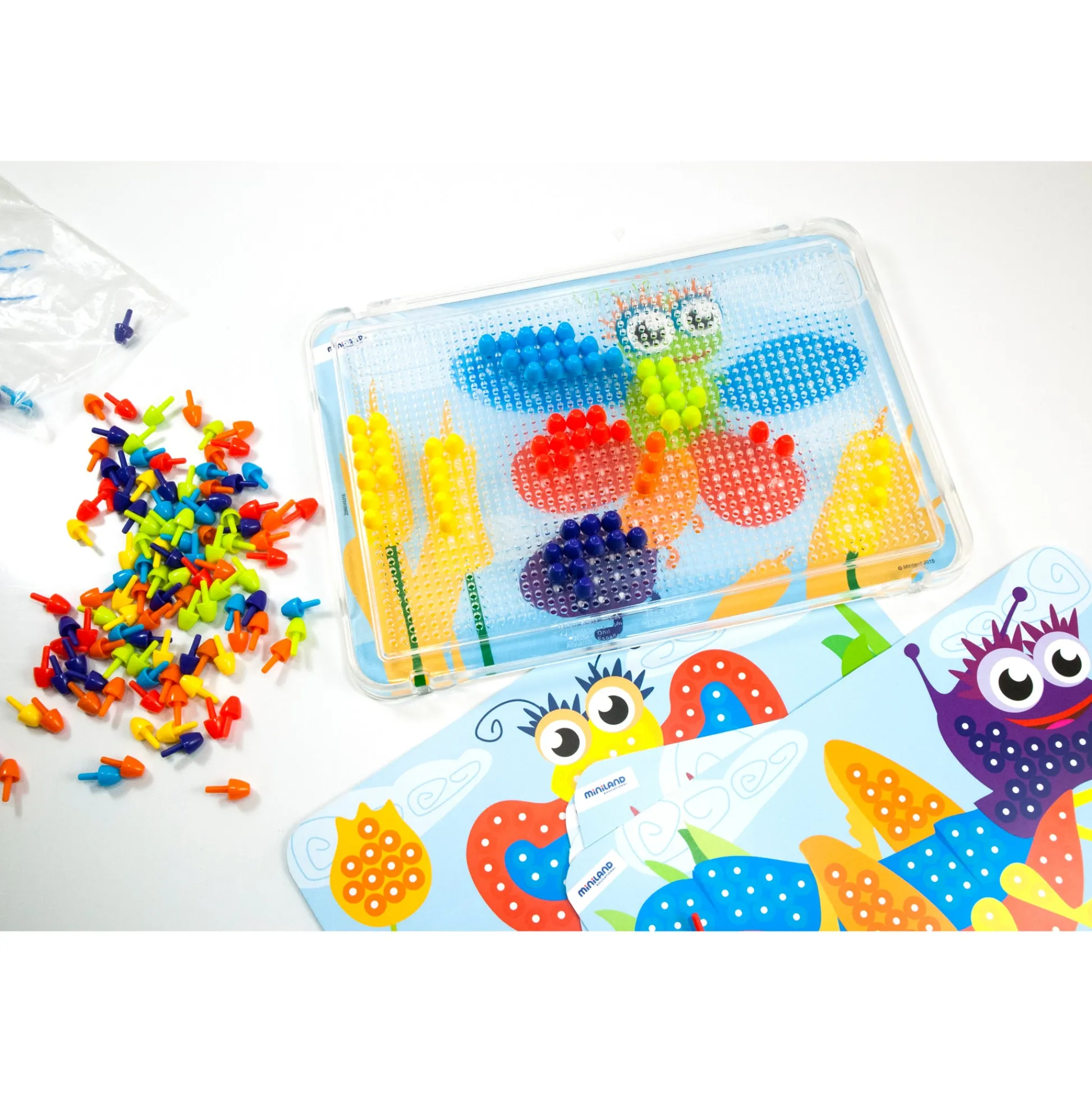 Educators Resource Miniland Educational Pegs Set - 3/8" Pegs with 6 Pattern Cards and 180 Pegs* Preschool Education Toys & Activities