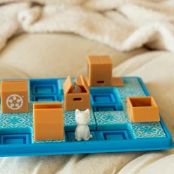 Educators Resource SmartGames Cats & Boxes Interactive Puzzle Game - 60 Challenges* Puzzles