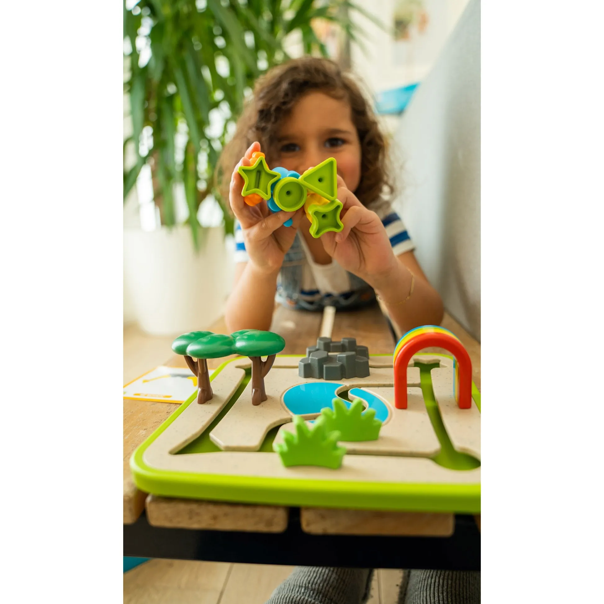 Educators Resource SmartGames Safari Park Jr. - Wildlife Puzzle & Play Board Game* Toddler & Preschool Games & Puzzles|Puzzles