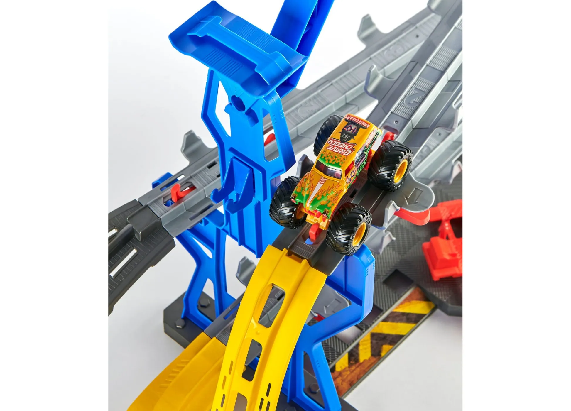 Macy's - Supplier Spin Master Monster Jam 40th Anniversary Garage Playset with Exclusive Die-Cast Truck* Playsets & Vehicles