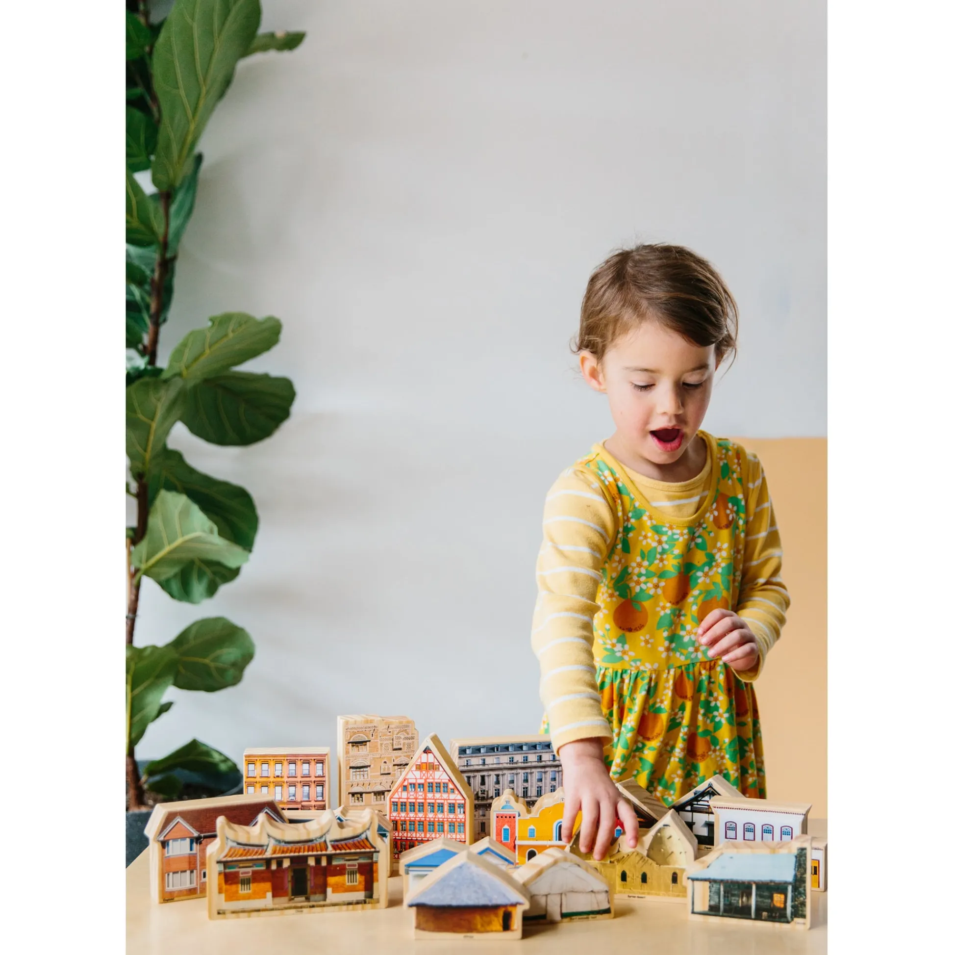 Educators Resource The Freckled Frog Global Homes Adventure Wooden Blocks - Set of 17 - Ages 1+* Wood & Jumbo Blocks|Social & Emotional Skills