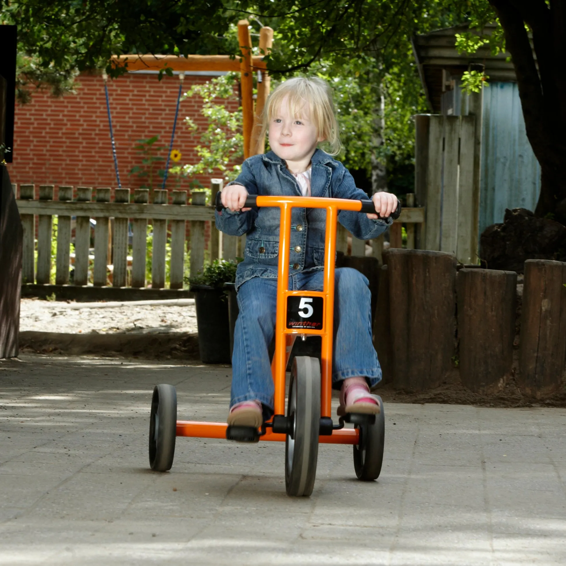 Educators Resource Winther Circleline - Large Outdoor Tricycle - Adventurous Playground Cruiser* Ride-Ons