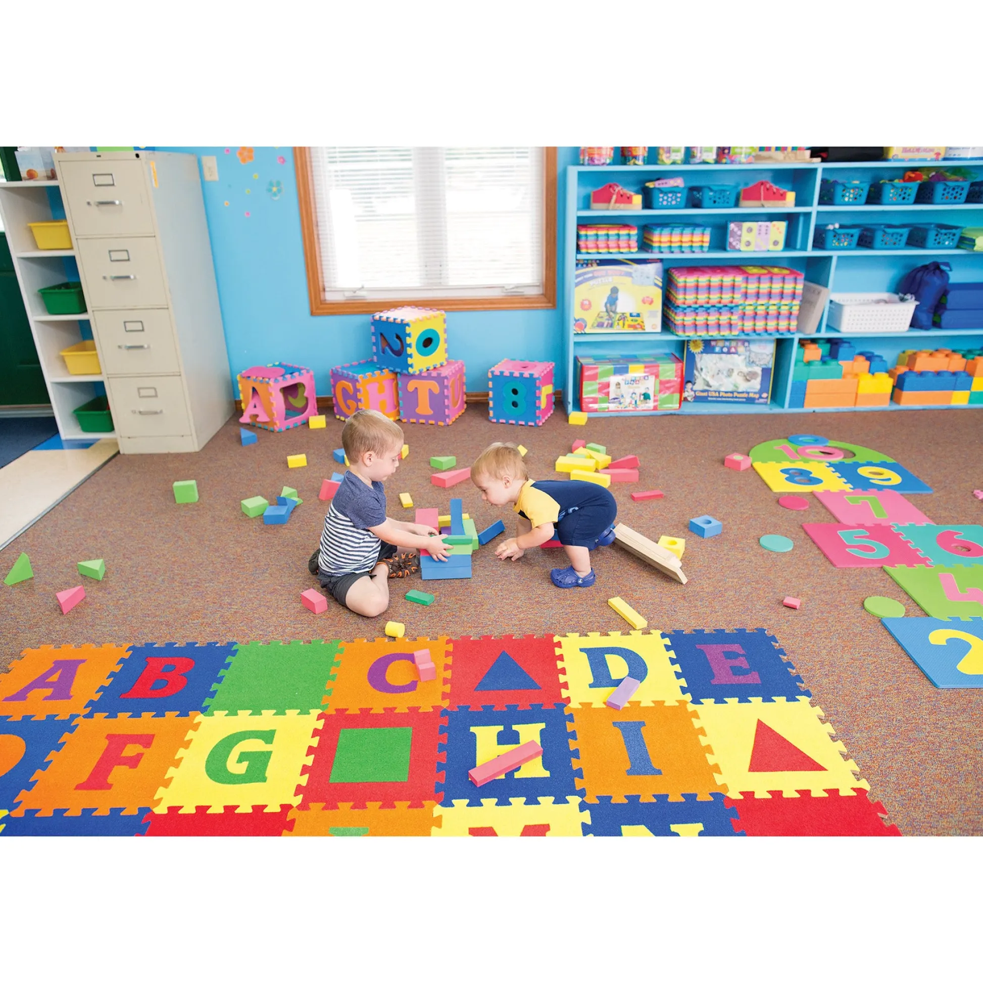 Educators Resource WonderFoam Hopscotch Play Mat Adventure, 26 Bright Pieces* Preschool Education Toys & Activities