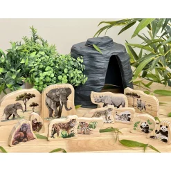 Educators Resource Yellow Door Endangered Animal Families Wooden Playset* Playsets & Vehicles|Social & Emotional Skills